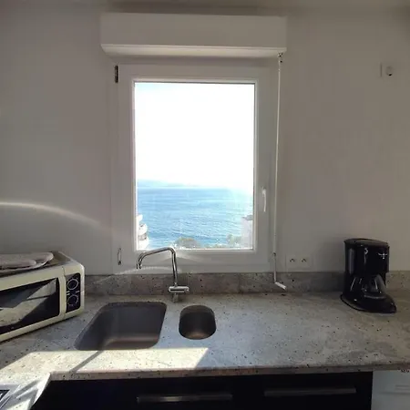 Superbe Avec Vue Mer Exceptionnelle Daire *